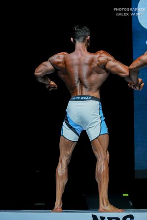 MEN'S PHYSIQUE 174